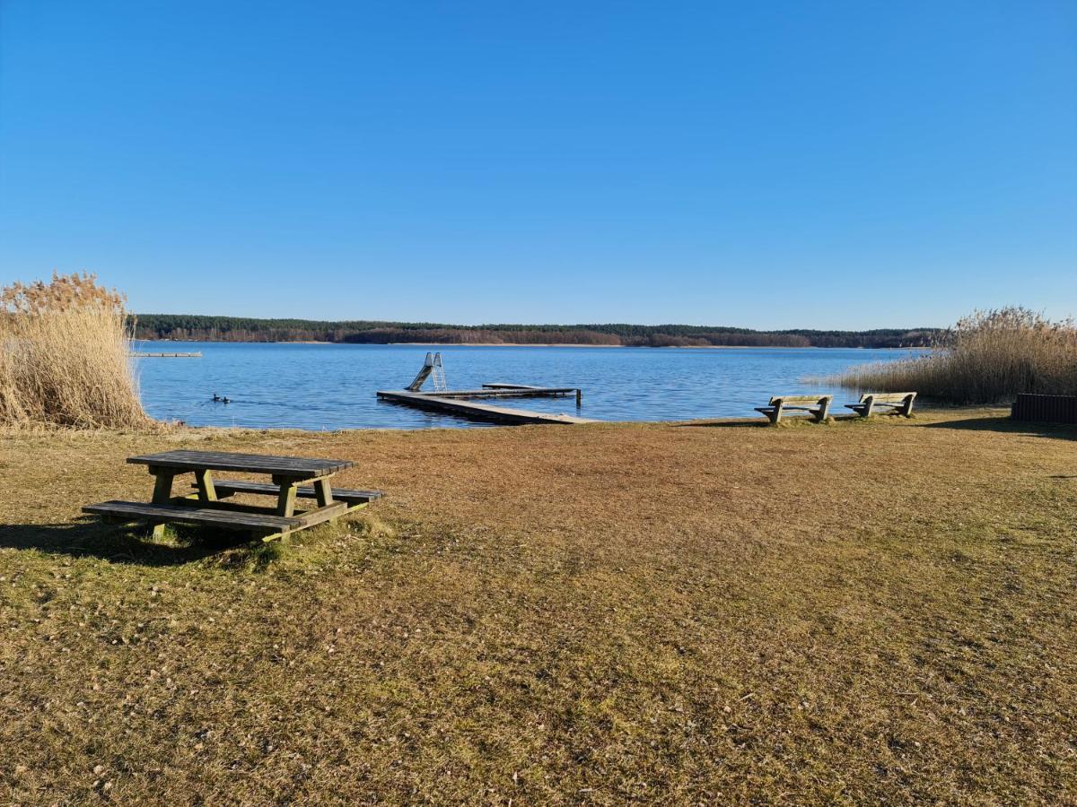 Ferienhof Am Kaebelicksee Kratzeburg Exteriör bild